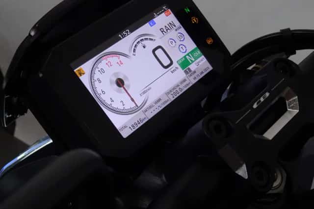 Honda CB1000R (2023) thumbnail 3