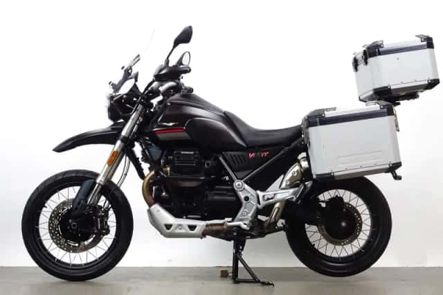 Moto Guzzi V85 TT (2024) thumbnail 2