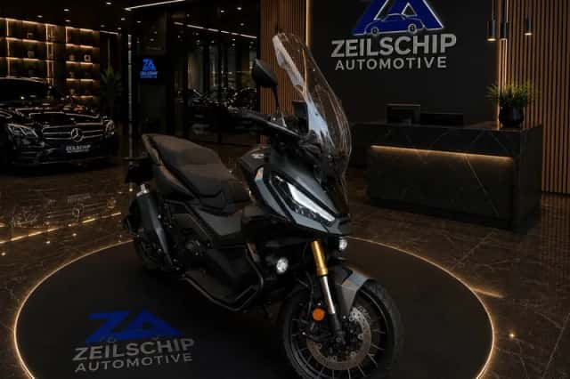 Honda X ADV (2023) thumbnail 5