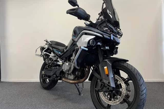 CFMoto 800 MT Sport (2022) thumbnail 1