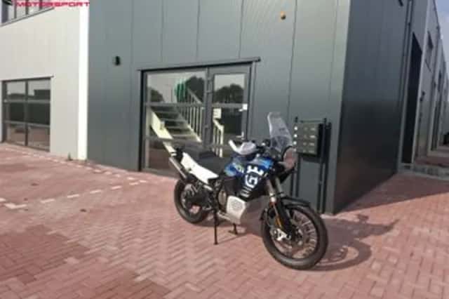 Husqvarna Norden 901 (2023) thumbnail 2