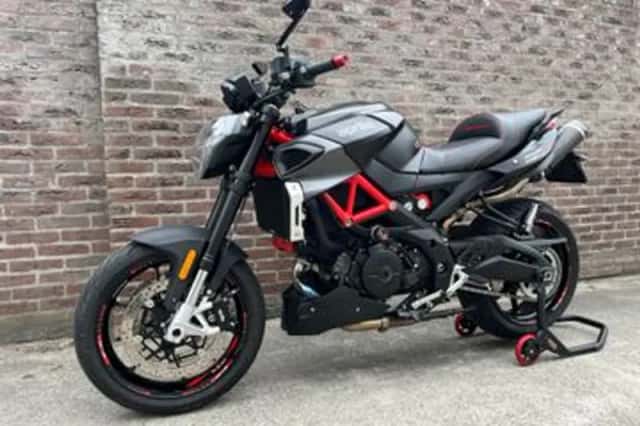 Aprilia Shiver 900 (2019) thumbnail 2