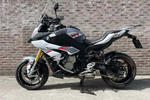 BMW S 1000 XR (2016) thumbnail 1