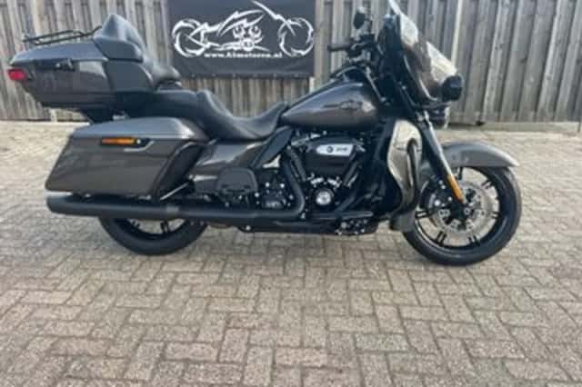 Harley-Davidson Electra Glide Ultra Limited (2024) thumbnail 1