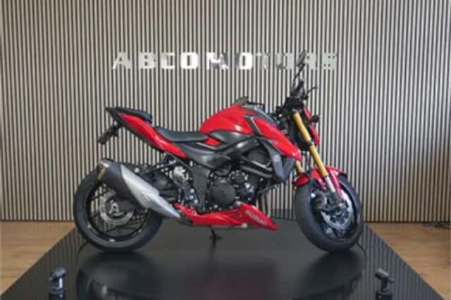 Suzuki GSX-S750 (2018) thumbnail 1