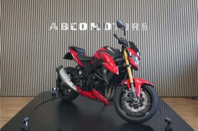 Suzuki GSX-S750 (2018) thumbnail 2