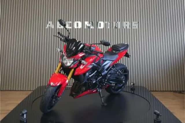Suzuki GSX-S750 (2018) thumbnail 4