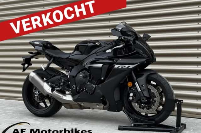 Yamaha YZF-R1 (2024) thumbnail 1