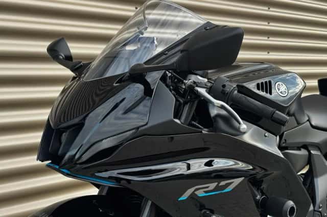 Yamaha YZF-R7 (2023) thumbnail 6