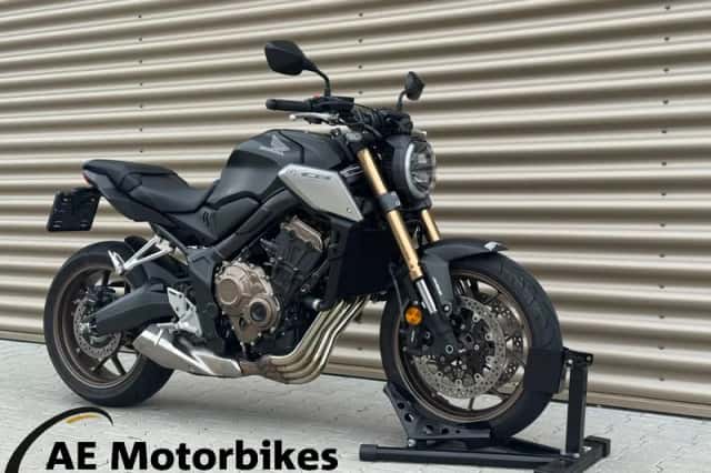 Honda CB650R (2021) thumbnail 1