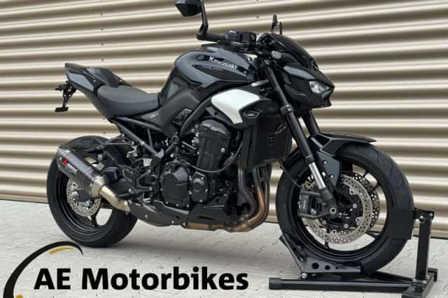 Kawasaki Z900 (2025) thumbnail 1