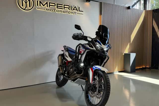 Honda CRF1100L (2026) thumbnail 1
