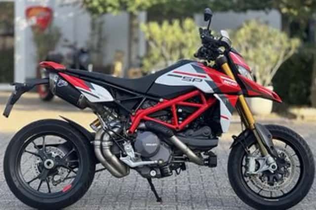 Ducati Hypermotard 950 SP (2024) thumbnail 1