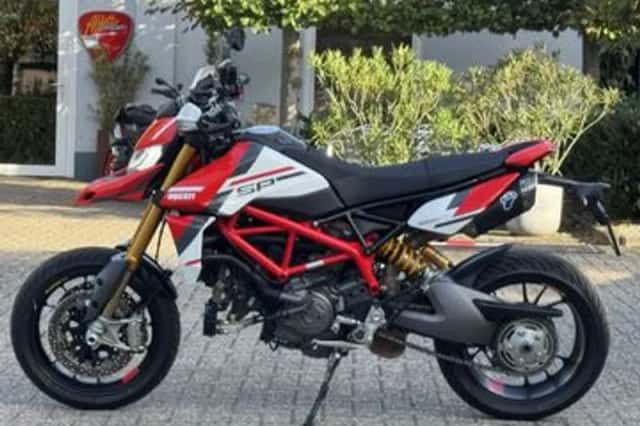 Ducati Hypermotard 950 SP (2024) thumbnail 2