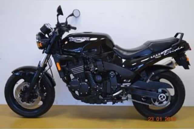Triumph Speed Triple (1995) thumbnail 4