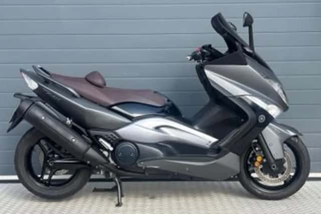 Yamaha XP 500 T MAX (2009) thumbnail 2