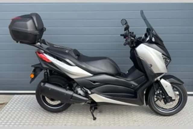 Yamaha X-MAX 300 (2019) thumbnail 1