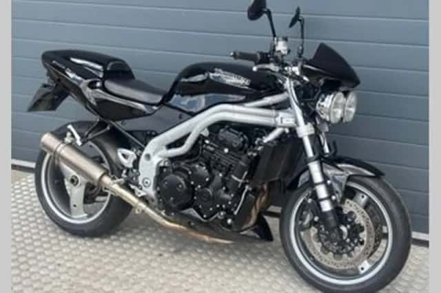 Triumph Speed Triple (2005) thumbnail 3