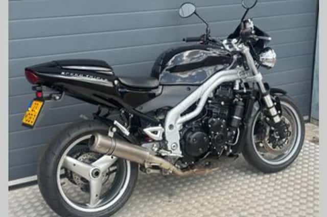 Triumph Speed Triple (2005) thumbnail 5