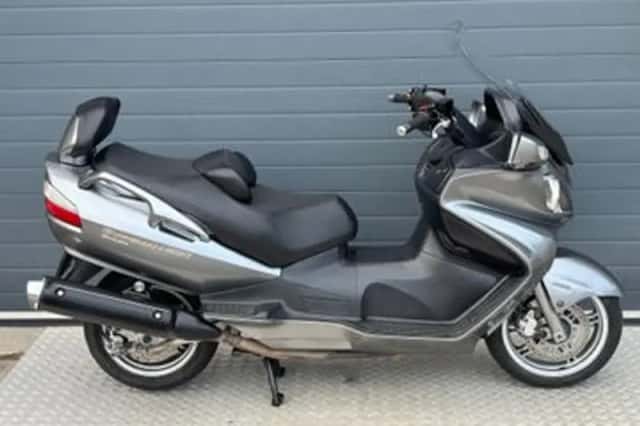 Suzuki AN 650 Burgman Executive (2008) thumbnail 1