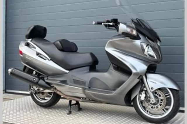 Suzuki AN 650 Burgman Executive (2008) thumbnail 4