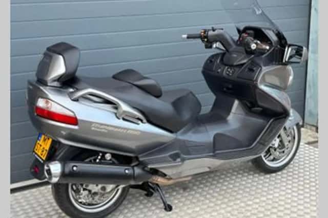 Suzuki AN 650 Burgman Executive (2008) thumbnail 5