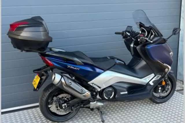 Yamaha Tmax DX (2018) thumbnail 5
