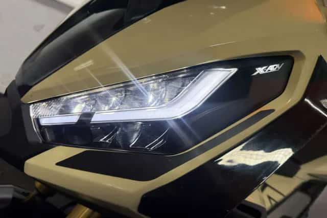 Honda X-ADV (2021) thumbnail 4