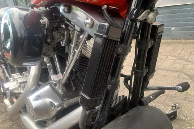 Harley-Davidson Shovelhead (1975) thumbnail 3