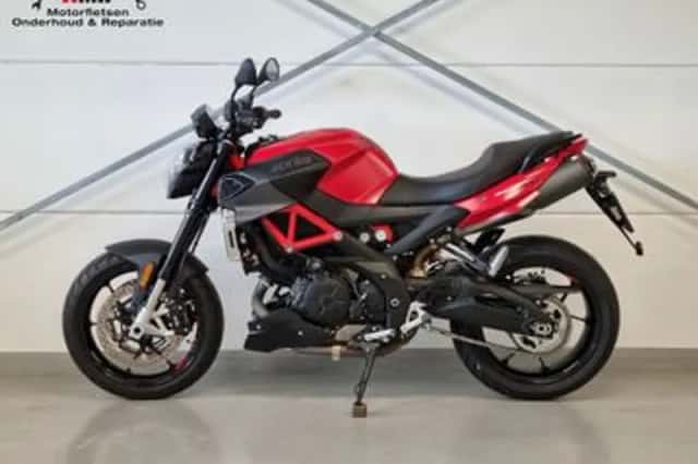 Aprilia Shiver 900 (2021) thumbnail 1
