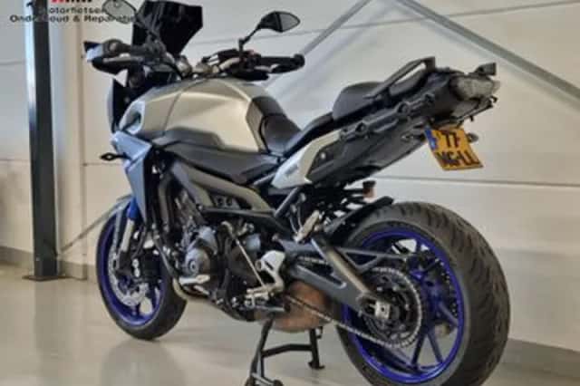 Yamaha Tracer 900 (2016) thumbnail 3