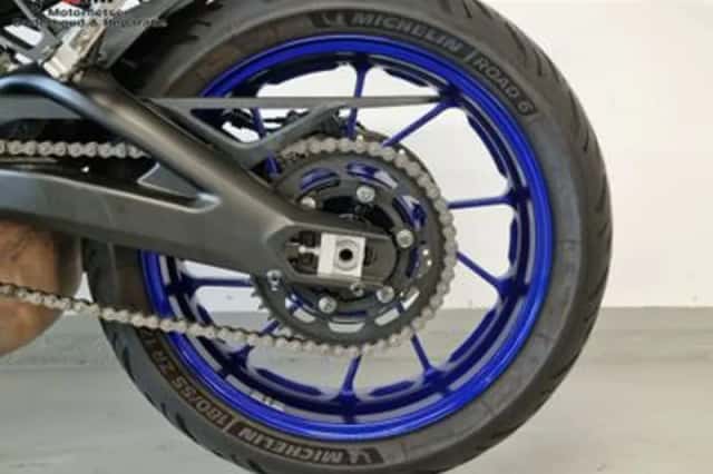 Yamaha Tracer 900 (2016) thumbnail 4