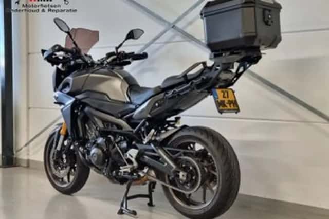 Yamaha Tracer 900 (2015) thumbnail 3