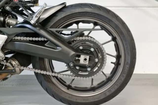 Yamaha Tracer 900 (2015) thumbnail 4
