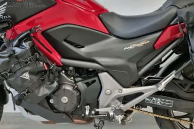 Honda NC750X (2016) thumbnail 5