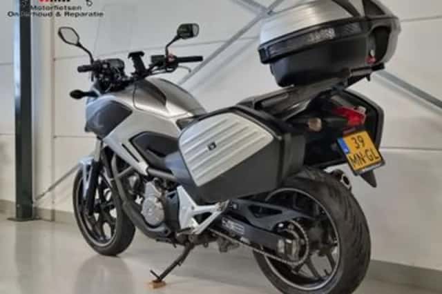 Honda NC700X (2013) thumbnail 3