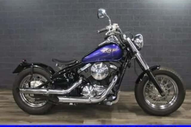 Kawasaki VN 800 Classic (1996) thumbnail 1