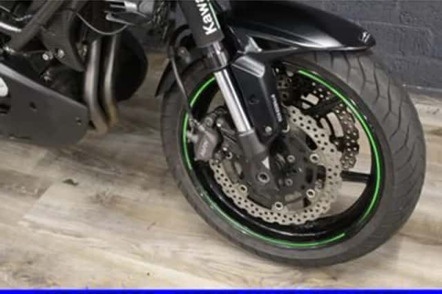 Kawasaki Versys 650 (2017) thumbnail 4