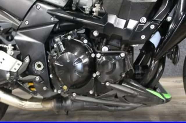 Kawasaki Z 750R (2011) thumbnail 5