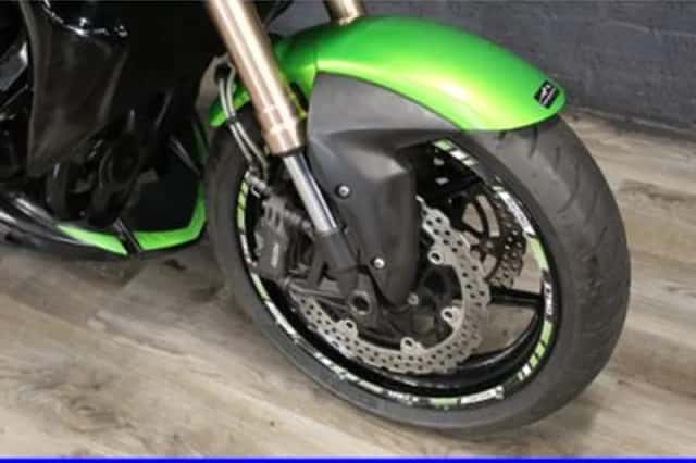 Kawasaki Z 750R (2011) thumbnail 6