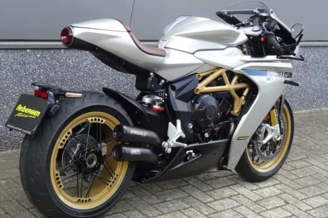 MV Agusta Superveloce S (2024) thumbnail 3