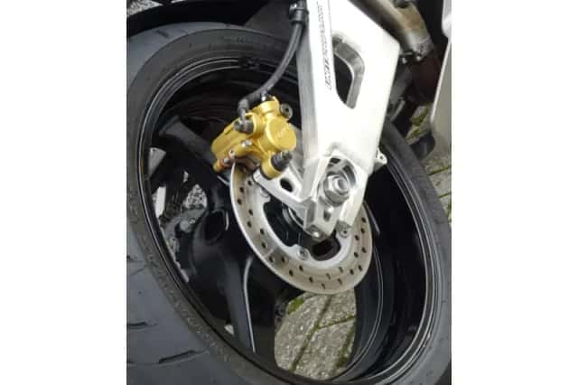Honda CBR 600 RR (2003) thumbnail 6