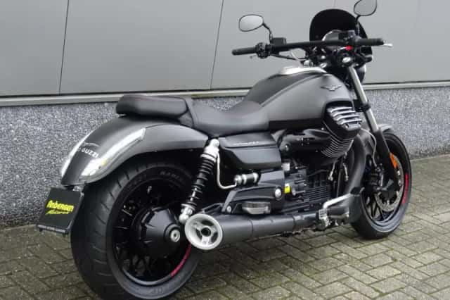 Moto Guzzi Audace (2015) thumbnail 3