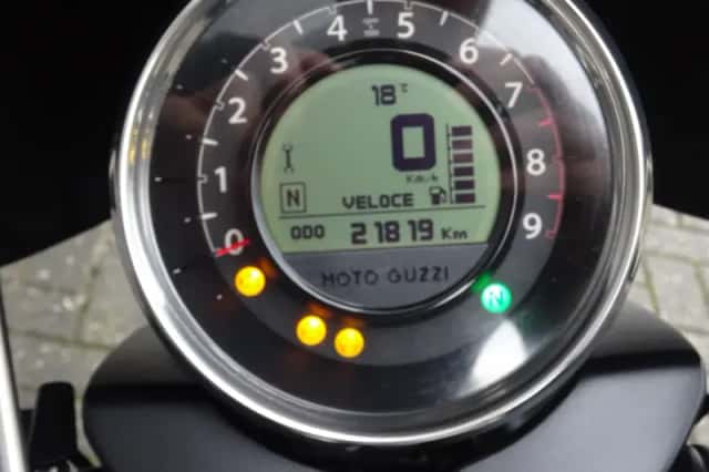 Moto Guzzi Audace (2015) thumbnail 4