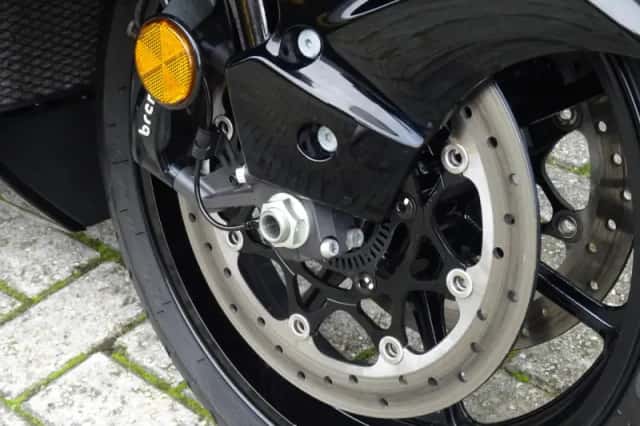 Suzuki GSX-R 1300 Hayabusa (2022) thumbnail 5