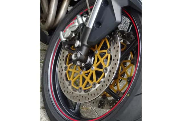 Triumph Street Triple (2017) thumbnail 5