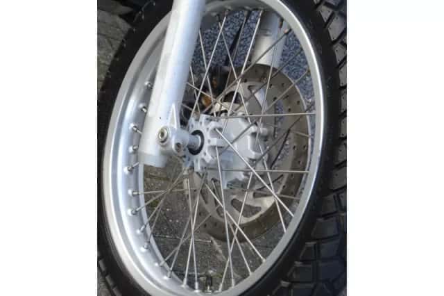 BMW F 650 GS (2001) thumbnail 5