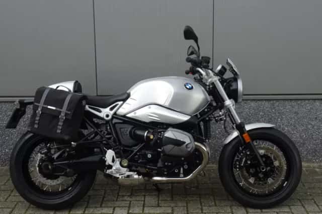BMW R nine t pure (2022) thumbnail 1