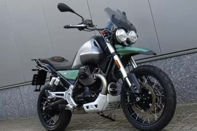 Moto Guzzi V85 TT (2022) thumbnail 2