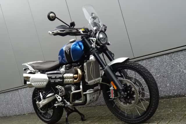 Triumph Scrambler 1200 (2022) thumbnail 2